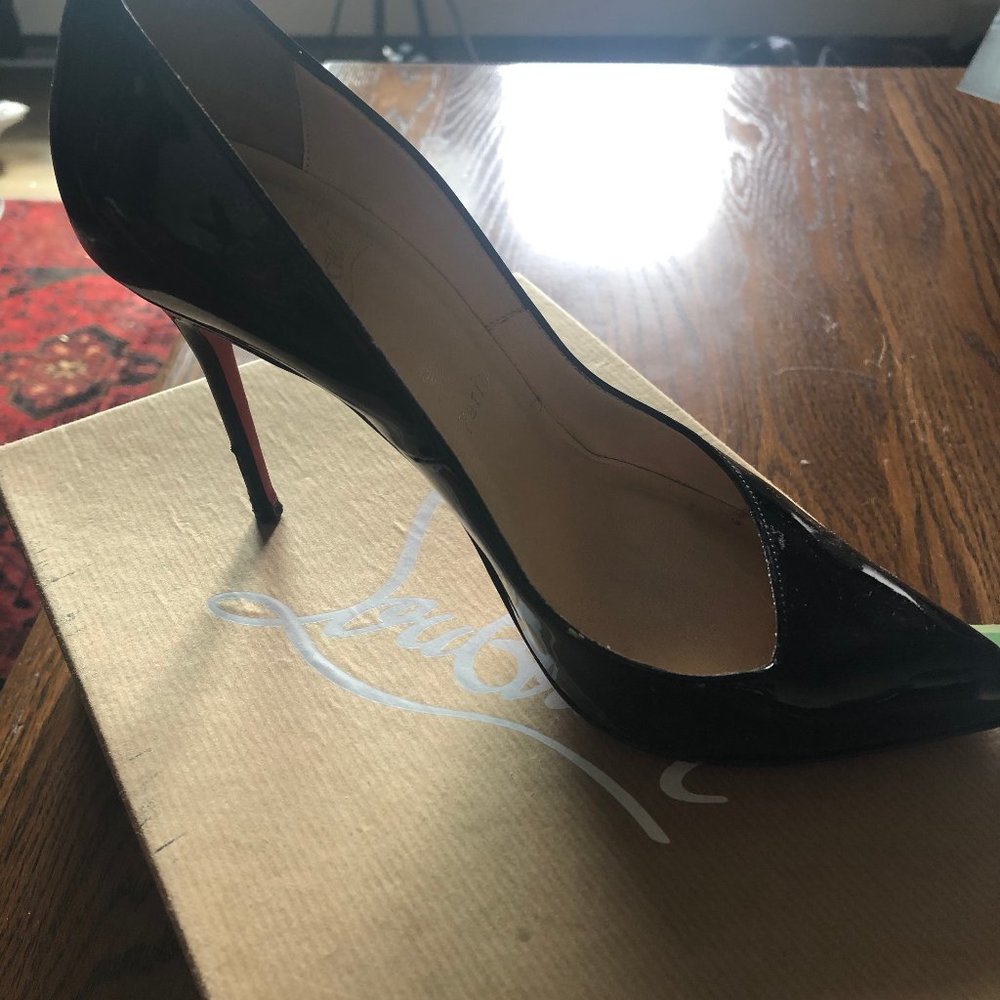 Christian Louboutin Pump